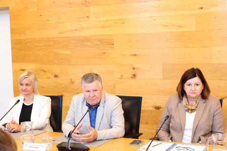 Posvet z gospodarstveniki 03 Foto Ljubo Vukelič